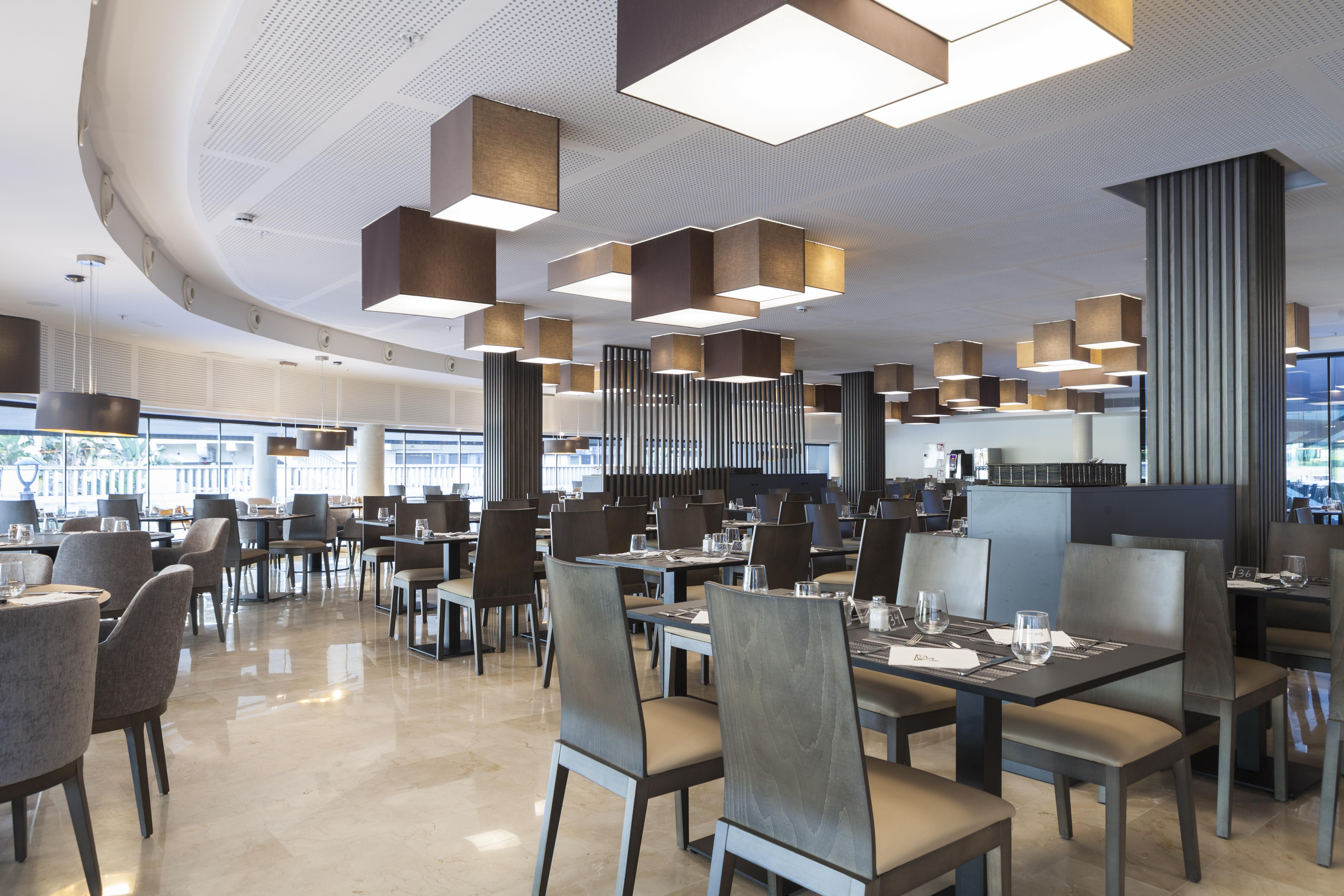 Hotel Bristol 4 Sup Benidorm Bagian luar foto