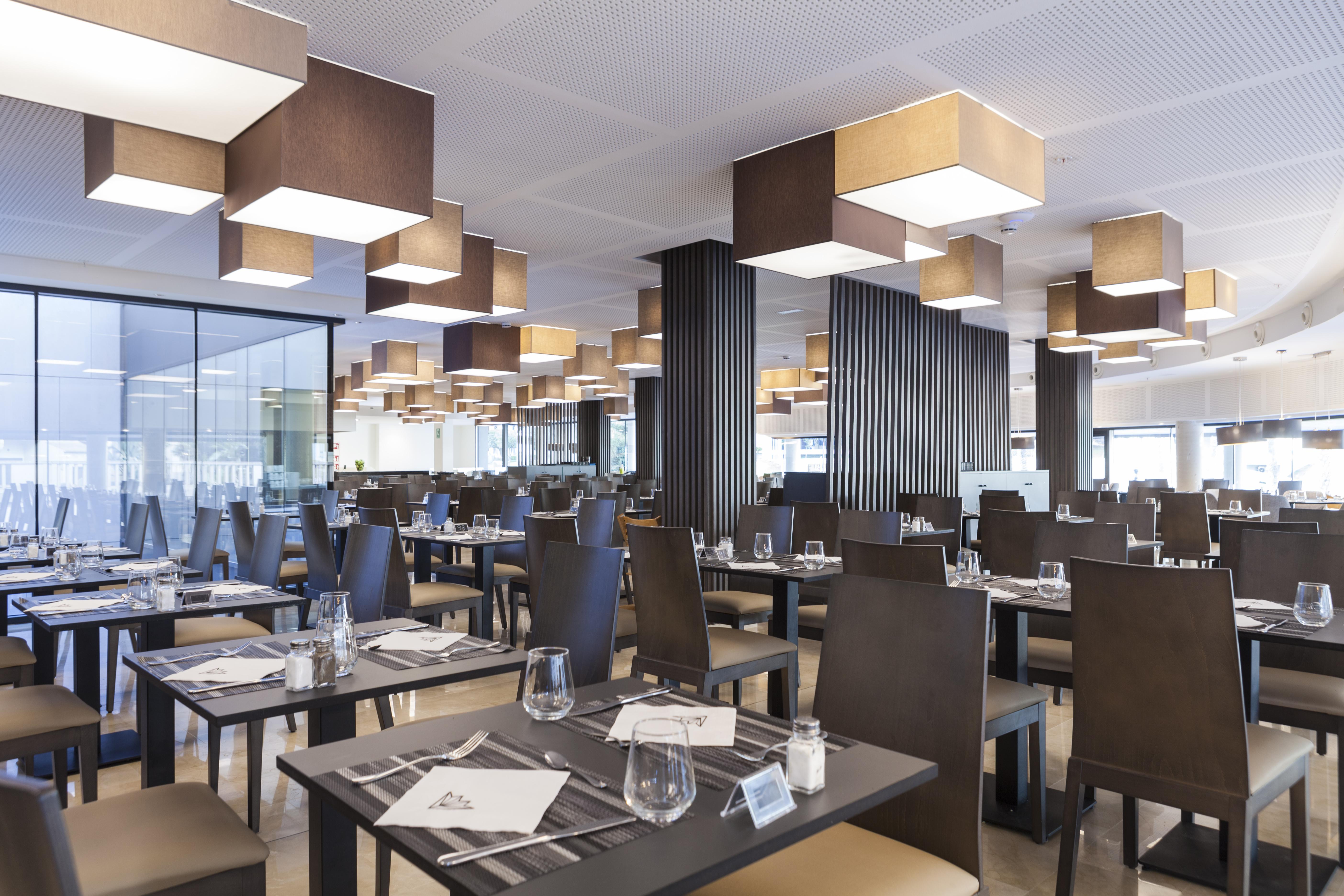 Hotel Bristol 4 Sup Benidorm Bagian luar foto