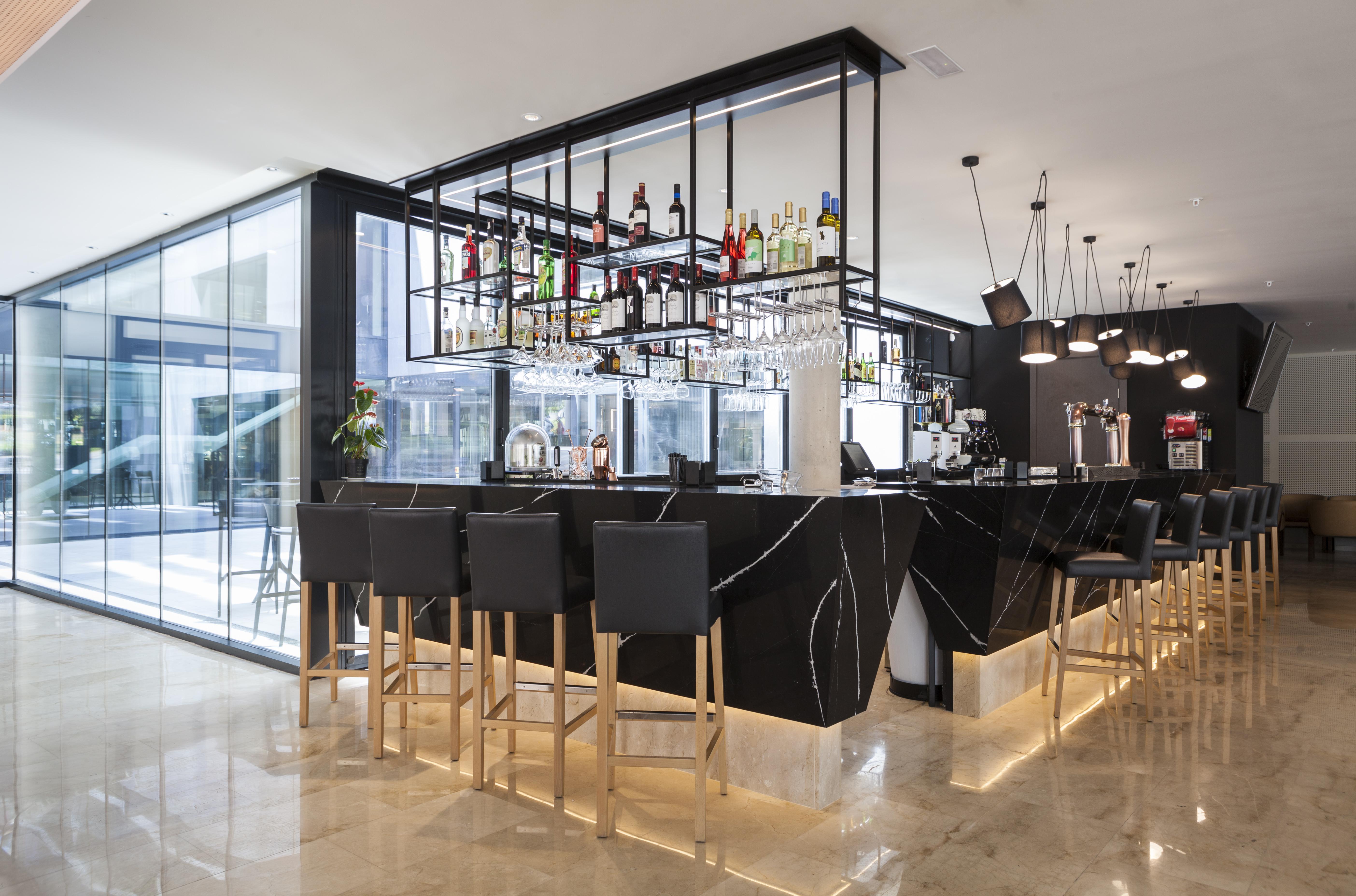 Hotel Bristol 4 Sup Benidorm Bagian luar foto
